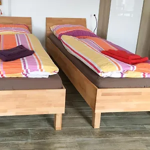 https://apartment-thuringerstrasse-11.topcolognehotels.com
